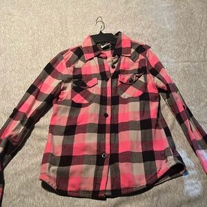 Pink and black O’Neill flannel